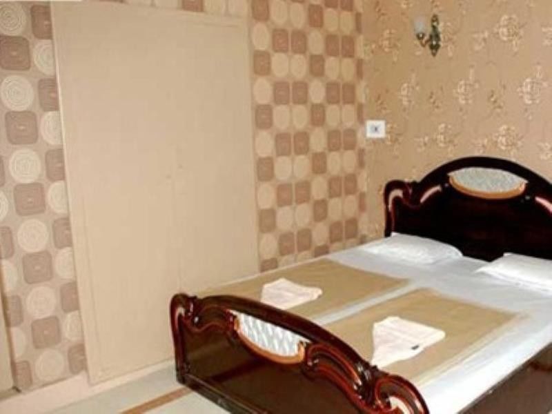 Butterfly Hotel Srinagar  Bagian luar foto