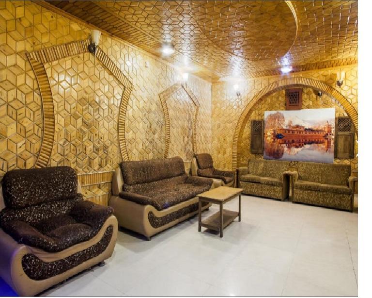 Butterfly Hotel Srinagar  Bagian luar foto