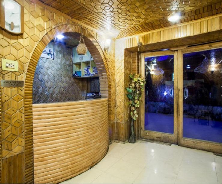 Butterfly Hotel Srinagar  Bagian luar foto